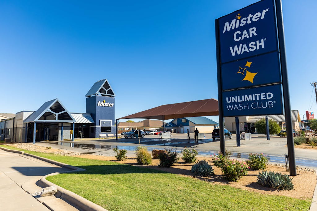 Mister Car Wash; Abilene, TX